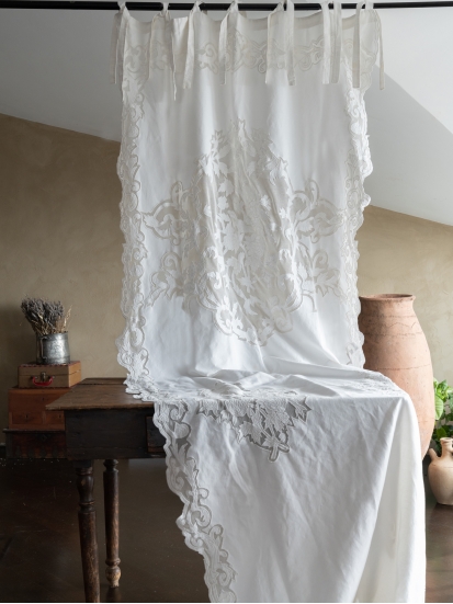 Nakışlı Pano Perde